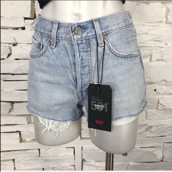 Levi’s 501’s Jean Shorts Denim Cut Offs NWT - Picture 5 of 8